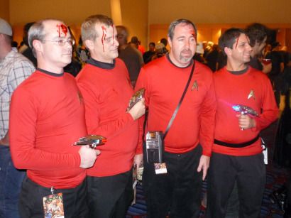 Star_Trek_Red_Shirts_Costumes.jpg